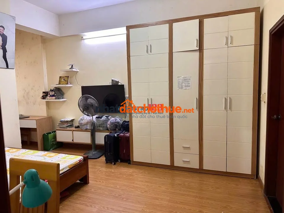 Chung cư Valeo Đầm Sen, 318 Trịnh Đình Trọng -3Pn giá 15tr/tháng