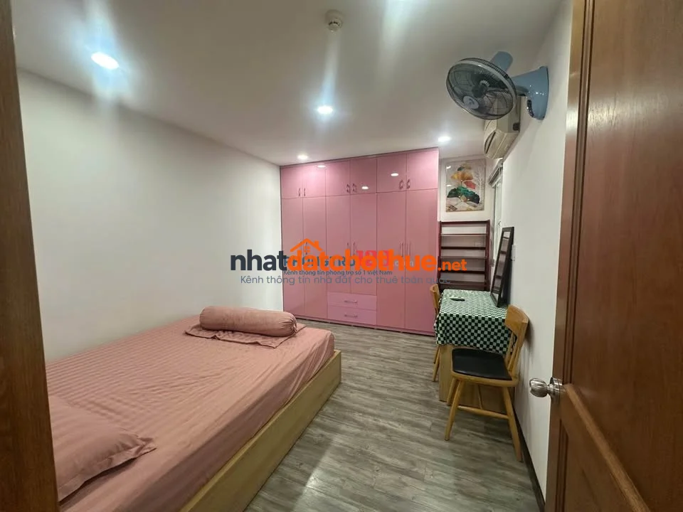 Cho thuê C/c Central Plaza, 91 Phạm Văn Hai - Căn 2PN, full NT giá 13tr5/tháng