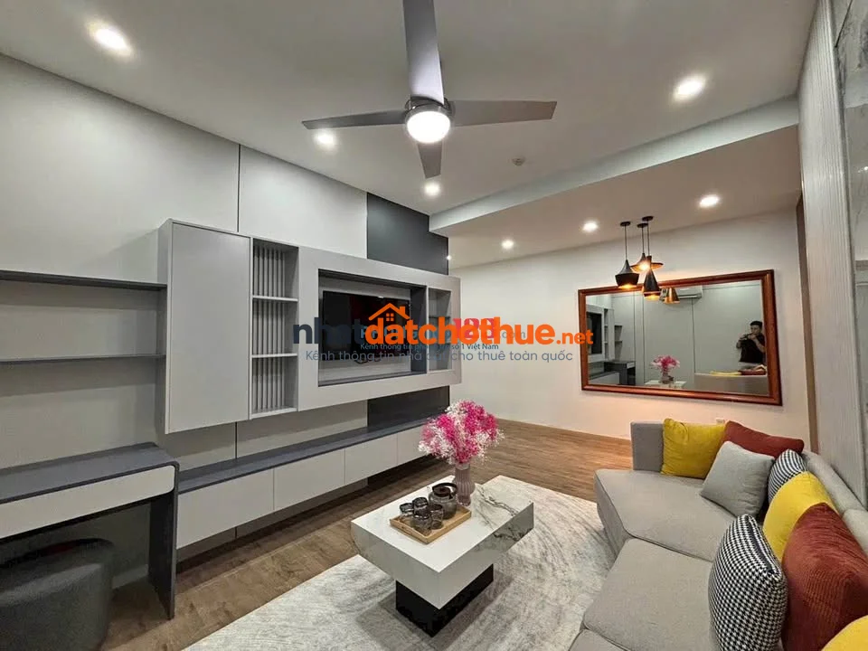 Chung cư Carillon 3, Hoàng Hoa Thám cho thuê căn 2PN giá 13tr5/tháng