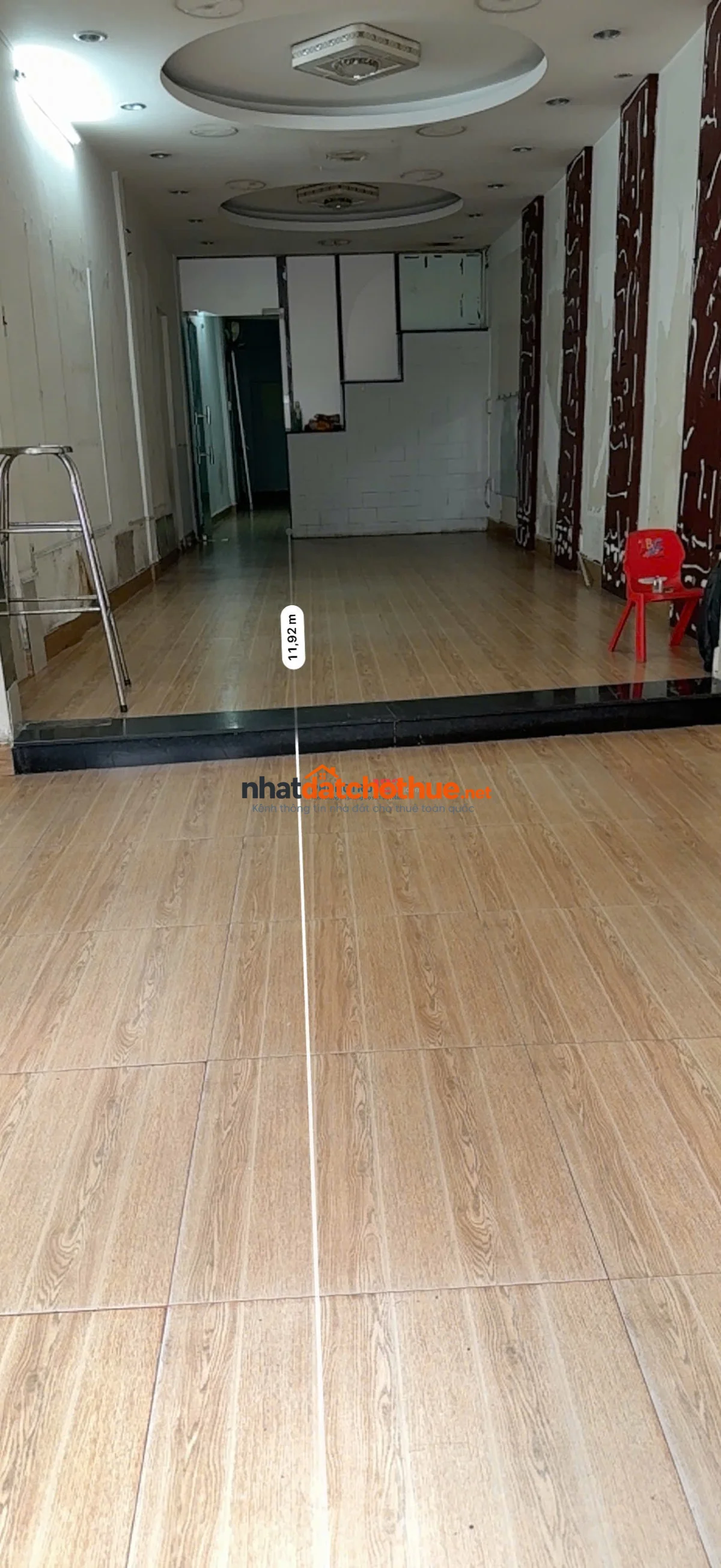 CHO THUÊ MẶT TIỀN LẠC LONG QUÂN – KINH DOANH TẤP NẬP
