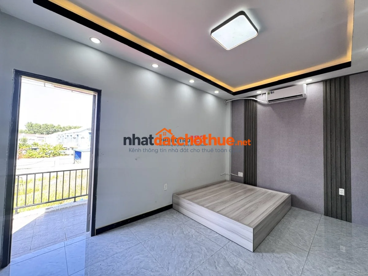CHO THUÊ PHÒNG 3tr5 bao điện nước gần trường Việt Đức