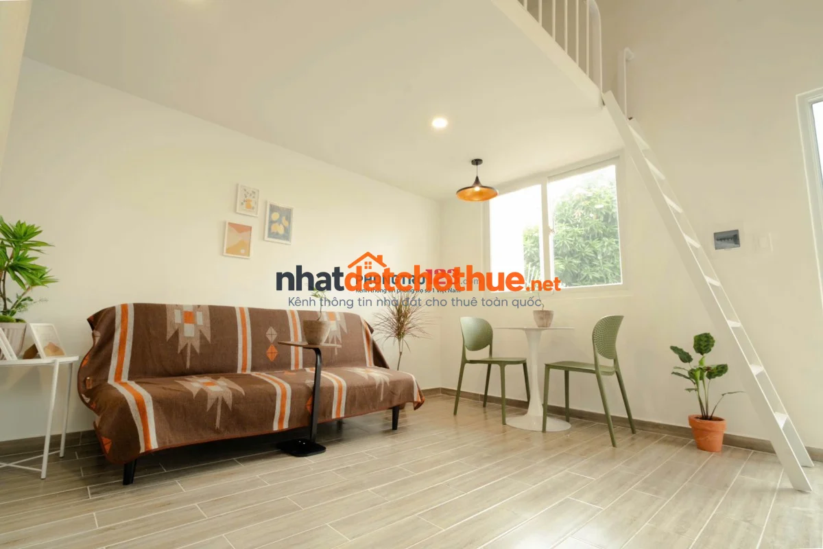 CĂN HỘ CÓ GÁC CAO-BAN CÔNG FULL NỘI THẤT CAO CẤP Ở ĐIỆN BIÊN PHỦ BÌNH THẠNH SÁT UEF HUTECH HIU 1