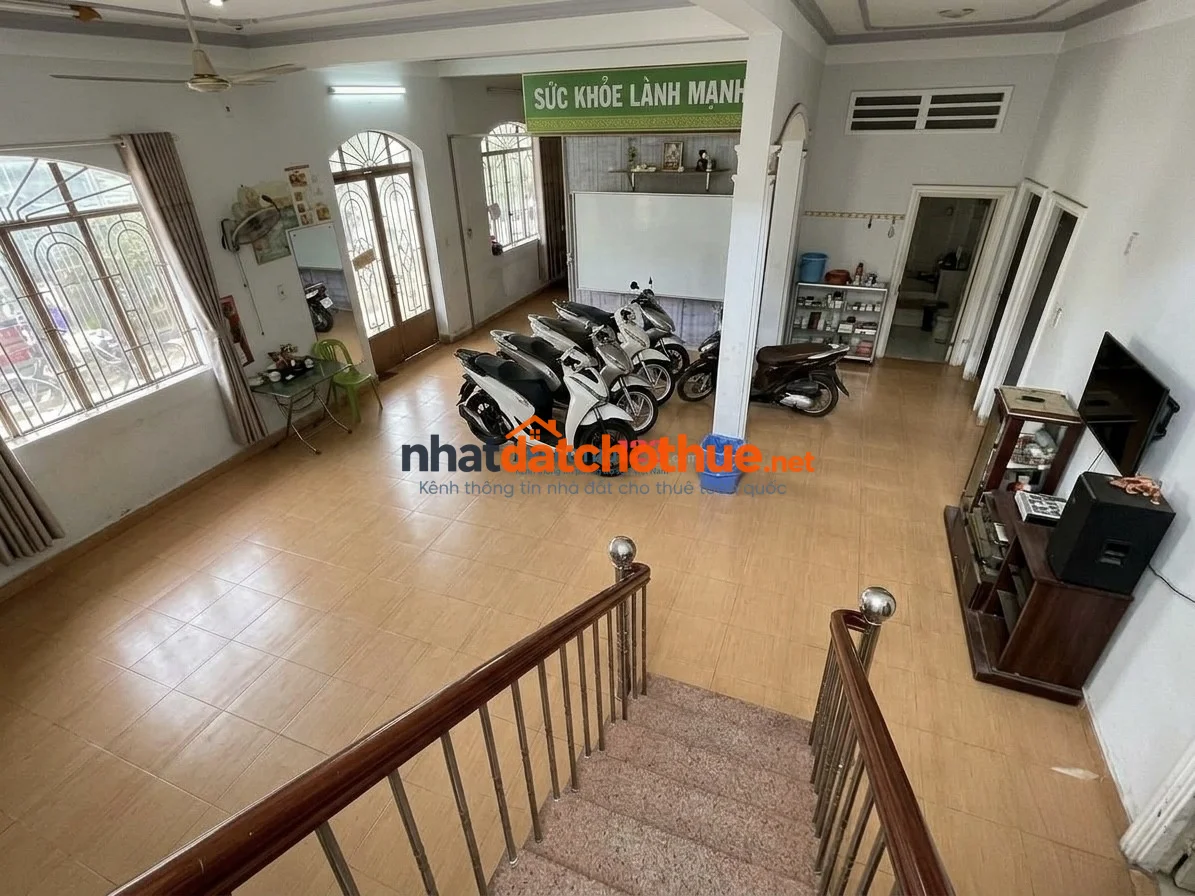 CHO THUÊ MẶT BẰNG 300M² – THỚI TỨ, HÓC MÔN