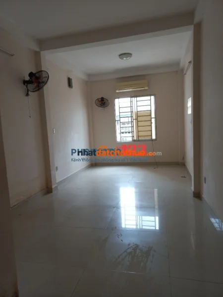 Phòng cho thuê lầu 1 - 30m2, đầy đủ tiện nghi quận 11