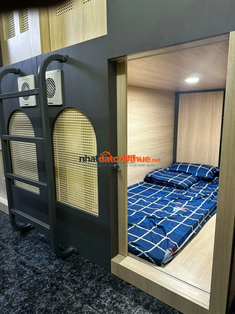 ### SLEEPBOX - KTX CỬA ĐÓNG RIÊNG TƯ 229 TÂY THẠNH, QUẬN TÂN PHÚ