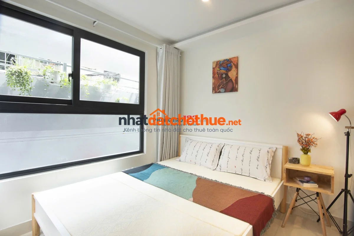 Cho thuê căn hộ cửa sổ trời thang máy gần chợ bà Chiểu 1