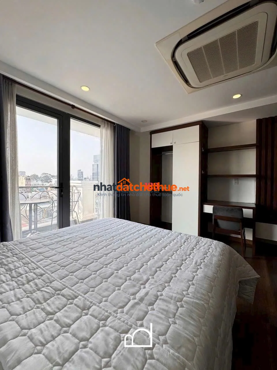 THUÊ CĂN HỘ 1PN FULL NỘI THẤT , NGÔ GIA TỰ, QUẬN 10