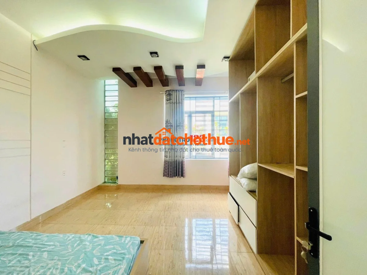 Mình là sinh viên cần Pass trọ căn hộ đường Lê Thị Hồng Gấm