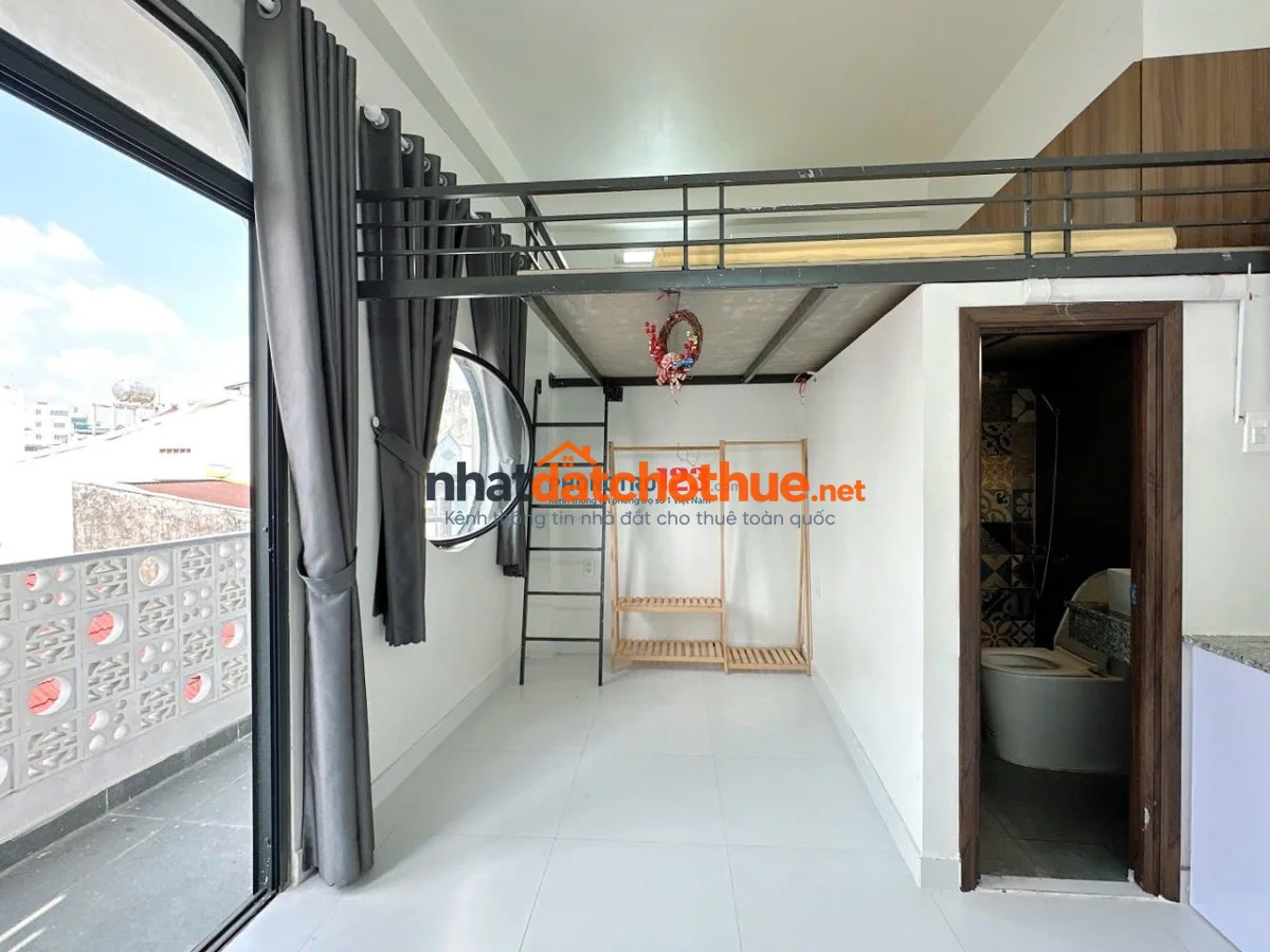 CHO THUÊ CĂN HỘ CÓ GÁC BAN CÔNG THOÁNG – LÊ QUANG ĐỊNH, BÌNH THẠNH GẦN HÀNG XANH, QUẬN 1