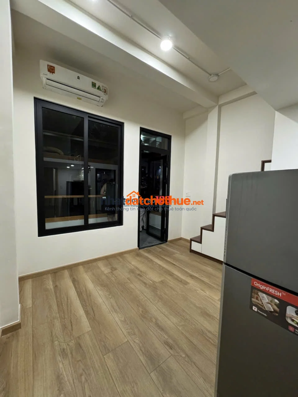 CHO THUÊ CĂN HỘ GÁC – QUẬN 10 GẦN NHIỀU TRƯỜNG ĐẠI HỌC CHO SINH VIÊN