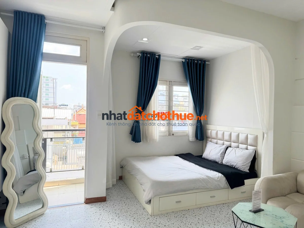 PHÒNG MỚI 100% FULL NỘI THẤT, BAN CÔNG THOÁNG GIÁP Q1– NGAY NGÃ TƯ PHAN ĐÌNH PHÙNG, PHÚ NHUẬN