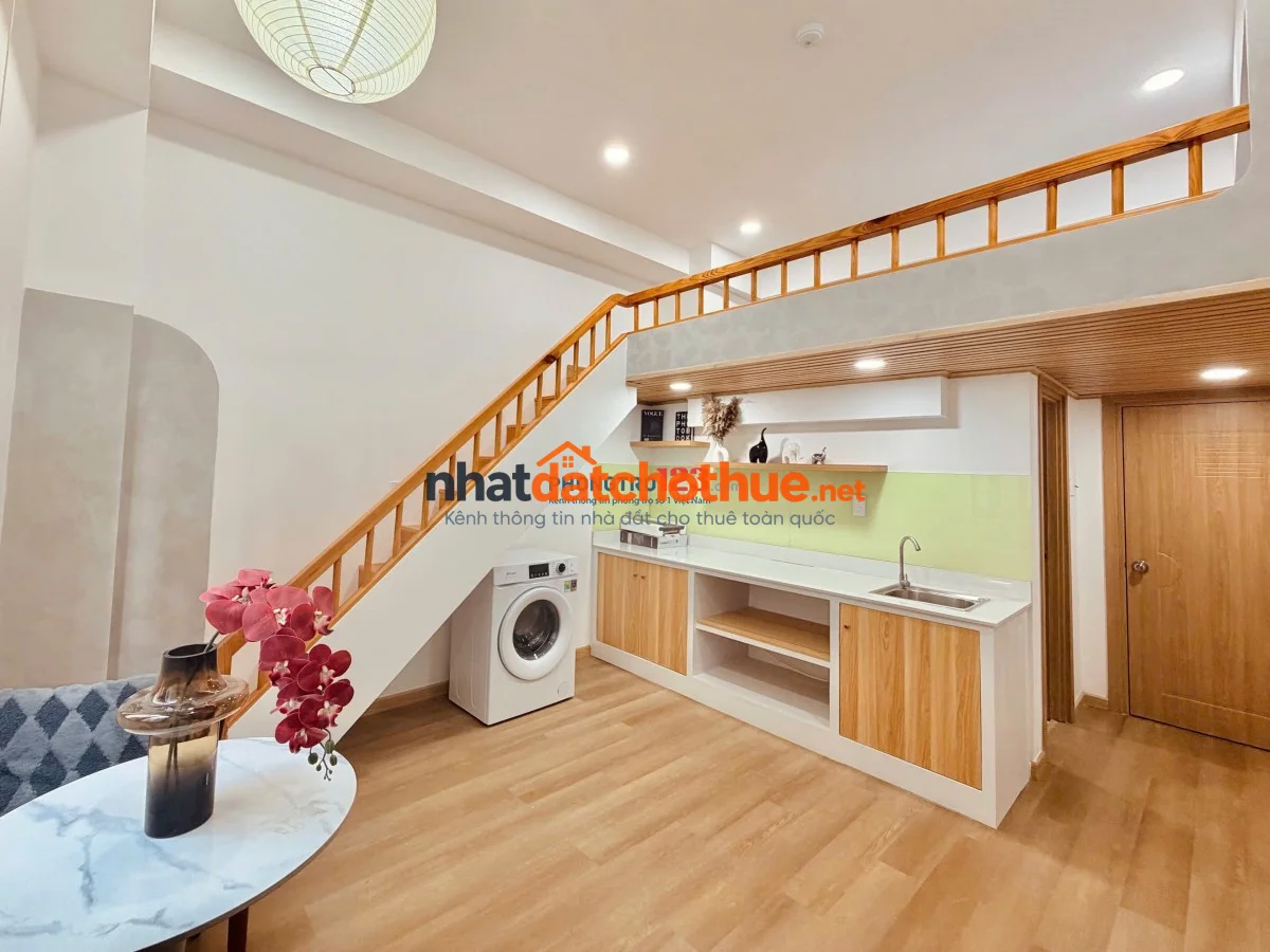 Căn Hộ Gác Lửng Gần ĐH Bách Khoa ĐH Kinh Tế UEH ĐH Ngoại Thương Trung Tâm Quận 10 Tân Bình