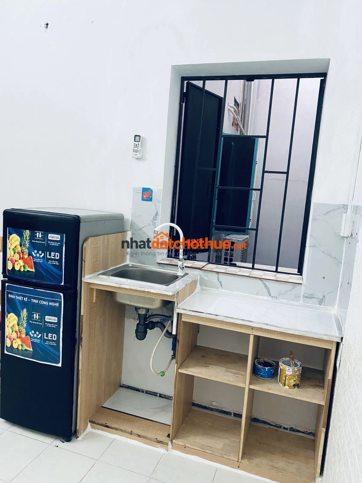 Phòng trọ 65 bàu cát 2, 28m2 đầy đủ nội thất, máy lạnh, tủ lạnh, máy giặt, toillet riêng
