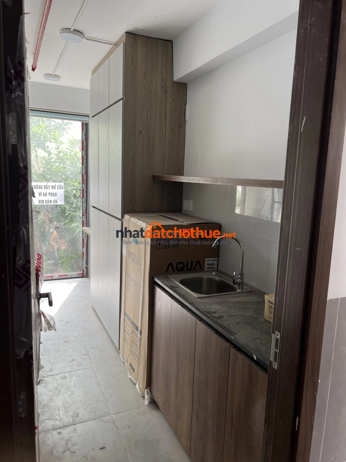 Công trinh đang gấp rút hoàn thiện.20/8 có thể vào ở và miễn phí tiền phòng đên 20/9 1