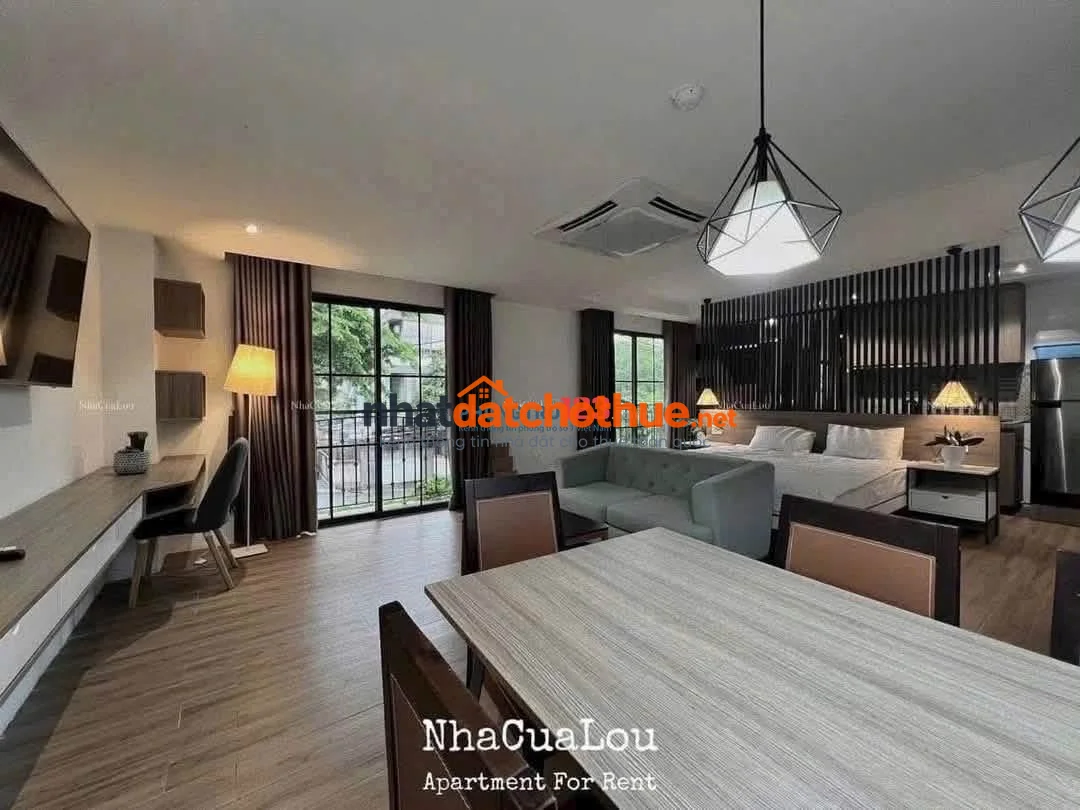 CHOTHUÊ CHDV STUDIO BANCÔNG NGAY TÔ HIẾN THÀNH Q10