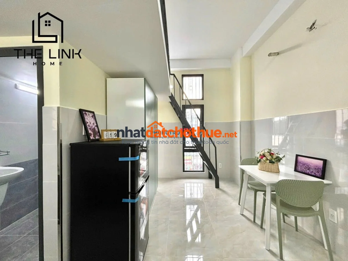 6tr FULL NỘI THẤY GÁC CAO 30m2 BÌNH QUỚI - GẦN ĐH CÔNG NGHỆ, ĐH NGOẠI THƯƠNG, ĐH VĂN LANG,… 1