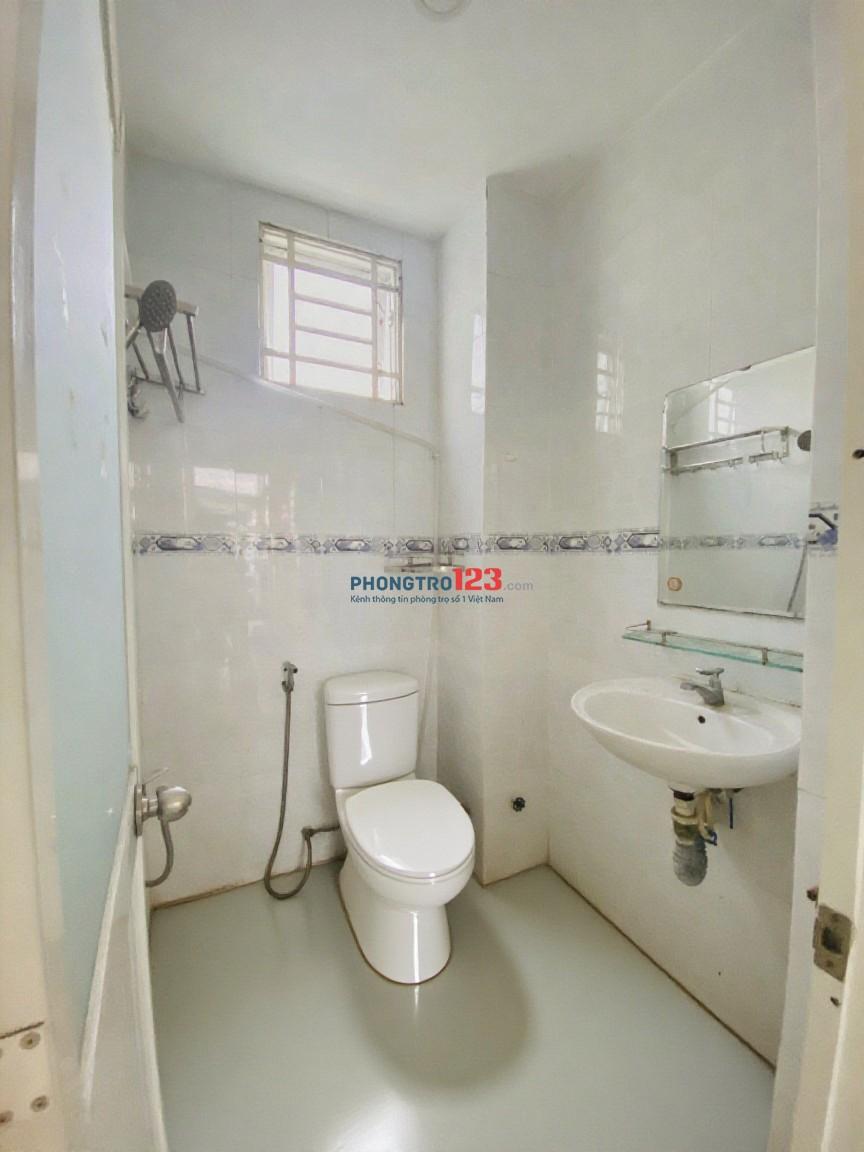 Phòng máy giặt, tắm nước nóng,wc riêng 3tr