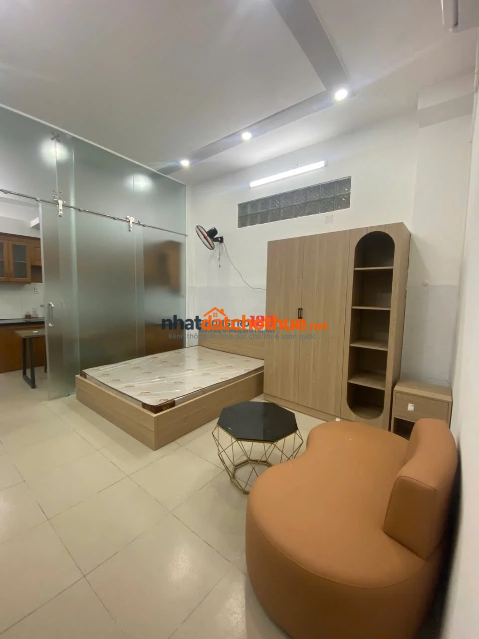 Cho thuê CHDV Trường Chinh, Tân bình - full nội thất, tách bếp, máy giặt riêng, giá 5,8tr - 6,5tr. 1
