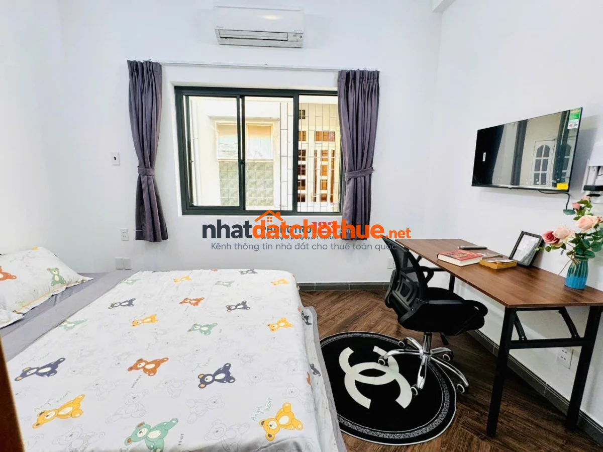 FULL NỘI THẤT SIÊU RỘNG NGUYỄN HỮU CẢNH GẦN CÁC TRƯỜNG ĐẠI HỌC HÀNG XANH SÁT QUẬN 1 TIỆN NGHI 1