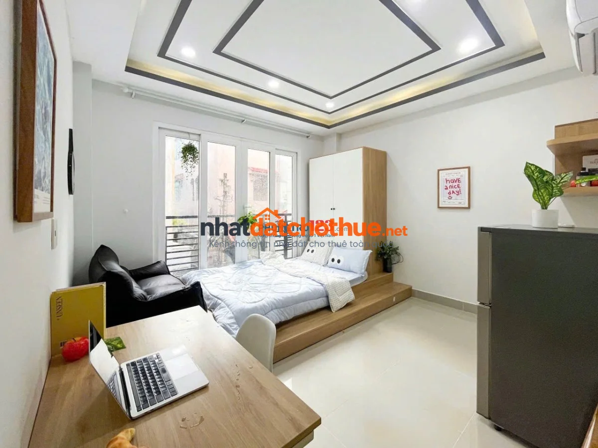 Cho thuê căn hộ thang máy đường Phan Đăng Lưu gần ngã tư Phú Nhuận tiện đi quận Bình Thạnh 1