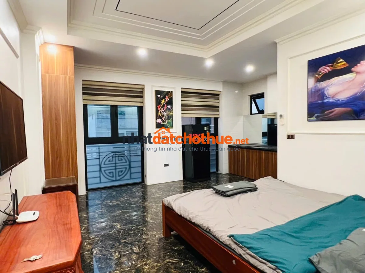 Chuyển nhượng phòng 403 số nhà 7 ngõ 267 Hoàng Hoa Tham vào ngày 19/10