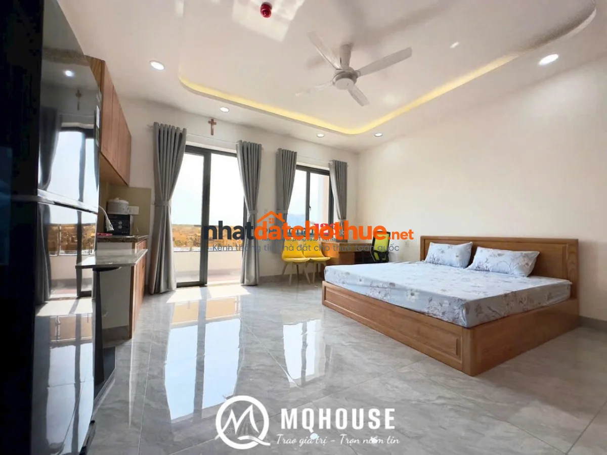 Căn Hộ Ban Công ngay DH Kinh Tế_UEH_Full Nội Thất_An Ninh_Tiện Nghi 1