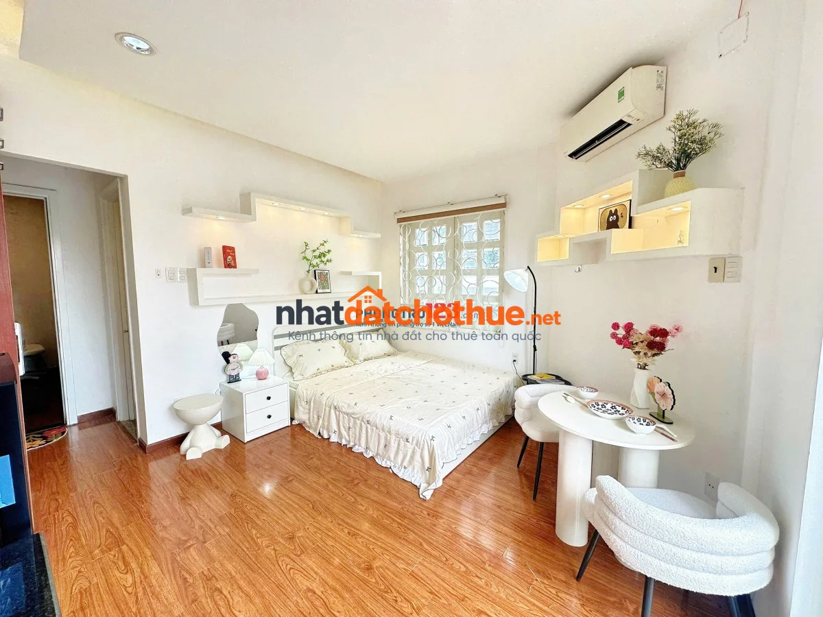 Khai trương căn 40m² ban công lớn thoáng- đẹp- mới giáp quận 1- trương quốc dung, phú nhuận 1