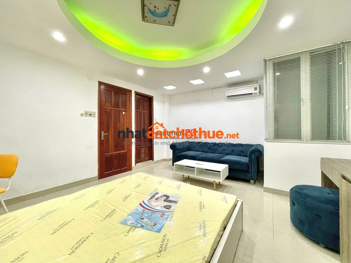 PHÒNG FULL NỘI THẤT TÁCH BẾP NGUYÊN CĂN SIÊU RỘNG NGUYÊN TẦNG RỘNG RÃI THOÁNG MÁT TIỆN QUA Q1, Q3 1