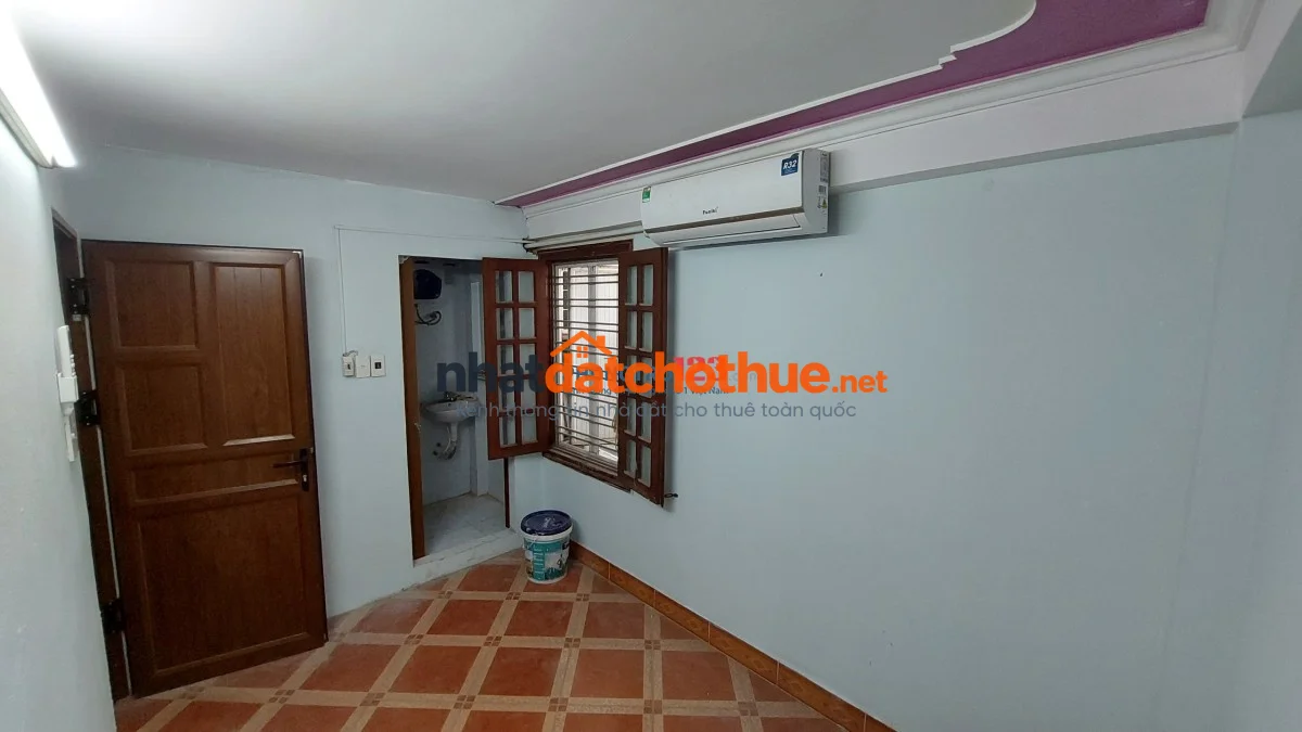 Cho thuê phòng P102 _ nhà 16A - Ngõ 82 _ Phố Phú Đô 1