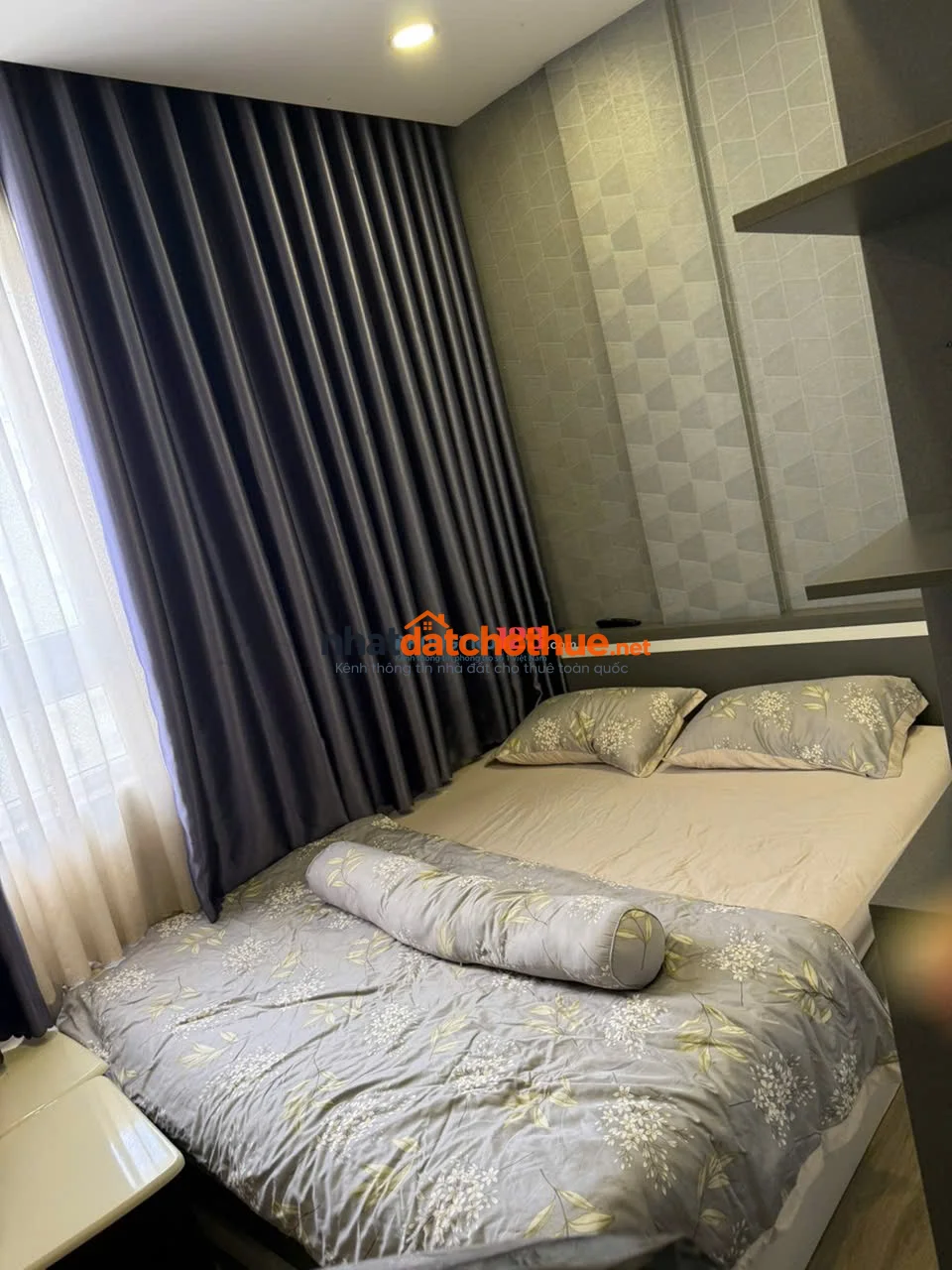 Cho thuê nguyên căn hộ chung cư full nội thất 1