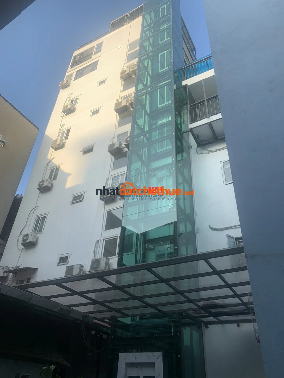 Phòng đầy đủ tiện nghi cho thuê - gần Hồ Tây