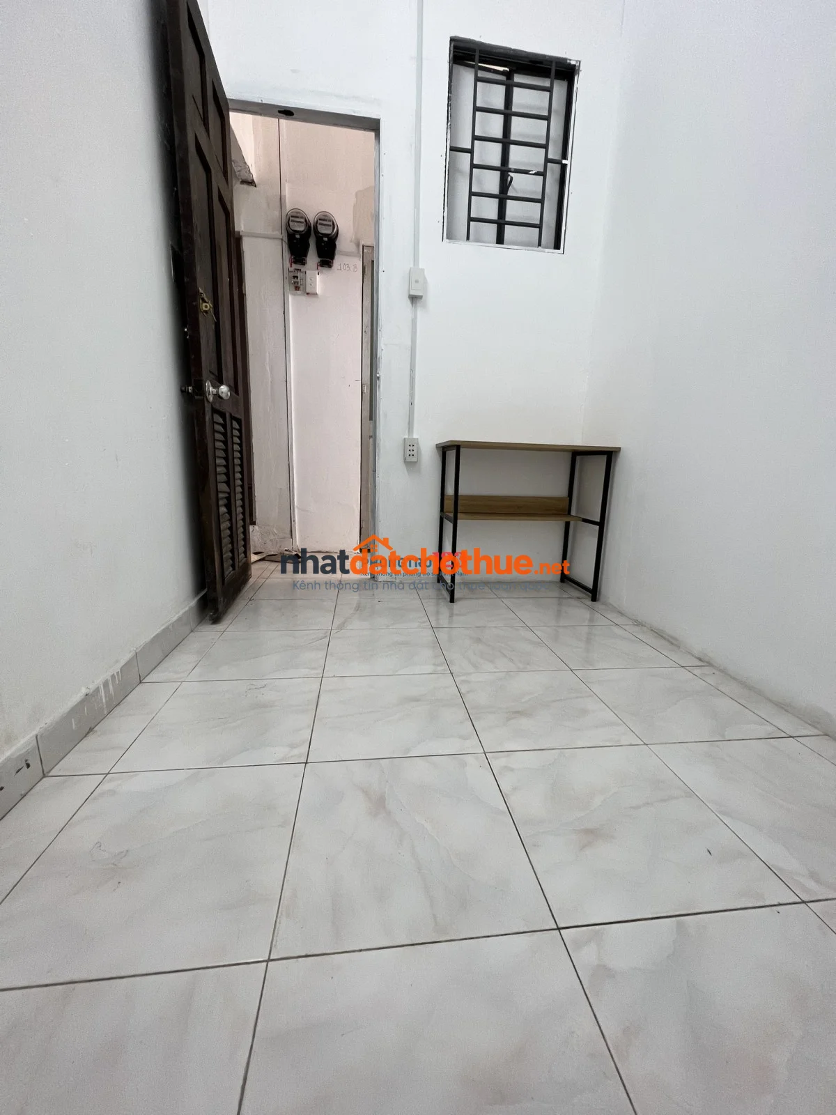 PHÒNG CỬA SỔ, SẠCH SẼ WC RIÊNG, GIỜ TỰ DO GẦN CHỢ BÀ CHIỂU