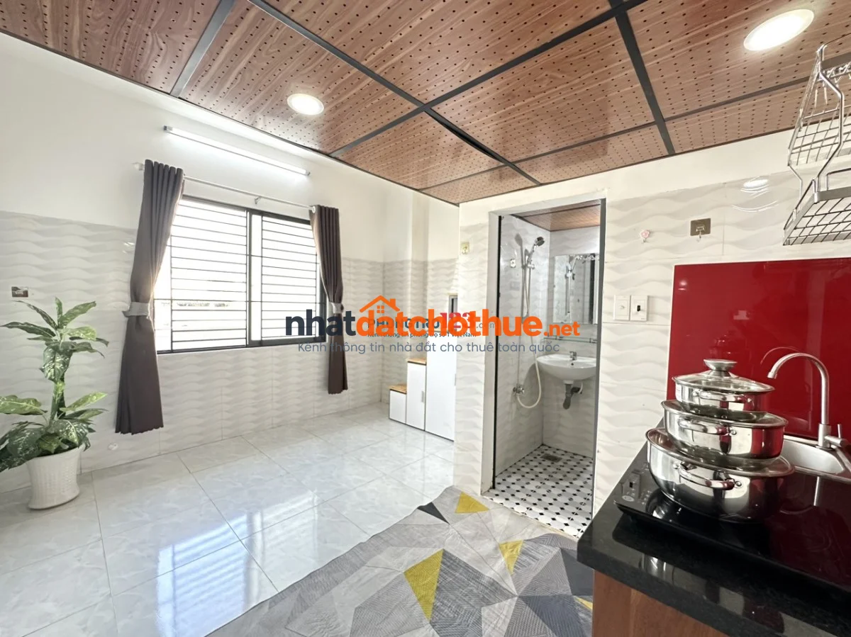 GÁC LỬNG ĐÓN NẮNG FULL TIỆN NGHI NGAY CƯ XÁ LỮ GIA, ĐH BÁCH KHOA 1