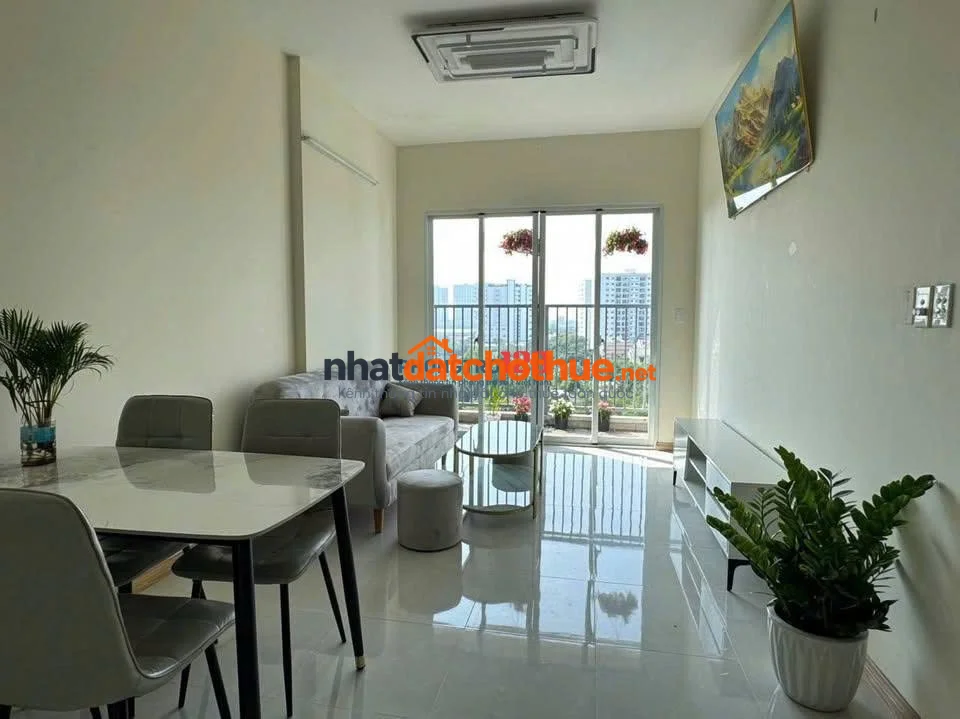 C/c Central Plaza-Phạm Văn Hai, 2PN 77m2, Full nội thất, giá 13 triêu/th nhà đang trống. 1